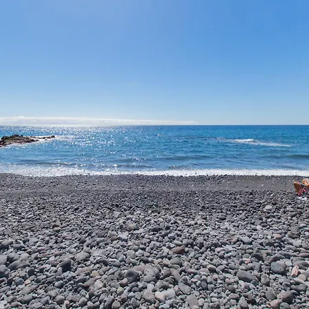 Сasa de vacaciones Sky & Sea, The House By The *