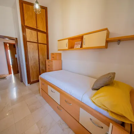 Сasa de vacaciones Sky & Sea, The House By The *