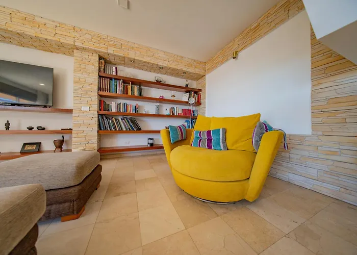 Sky & Sea, The House By The *