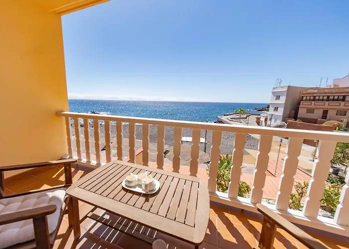 Sky & Sea, The House By The Candelaria