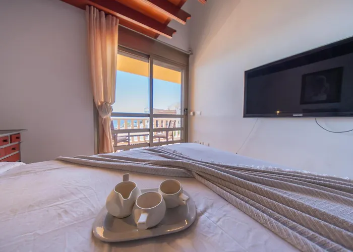 Sky & Sea, The House By The Канделария