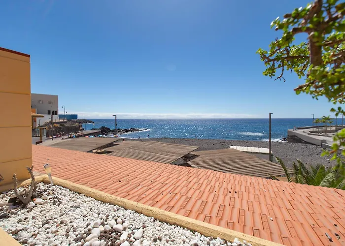 Sky & Sea, The House By The *